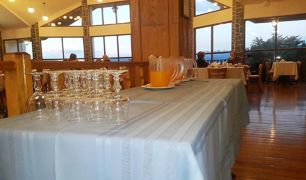 Hotel Ushuaia Buitenkant foto